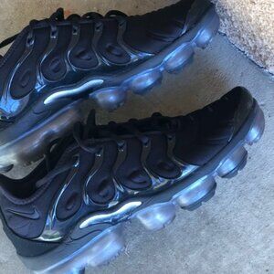 Nike Women's Air Vapor Max Plus